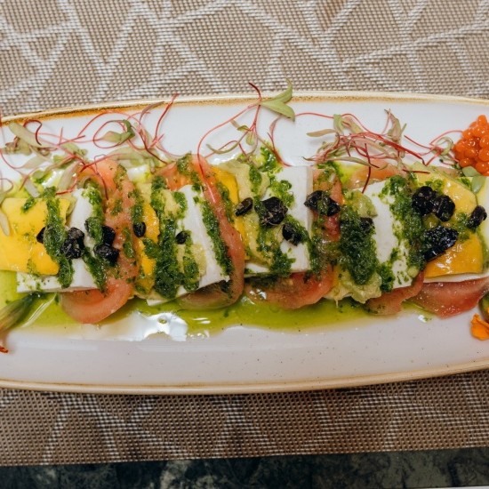 Ensalada de ajo negro